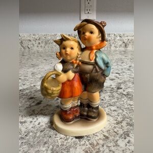 TMK6 1989 4" 94 3/0 " Surprise" Goebel Hummel Figurine Hansel And Gretel